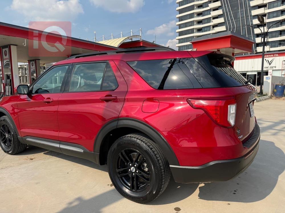 Ford Explorer